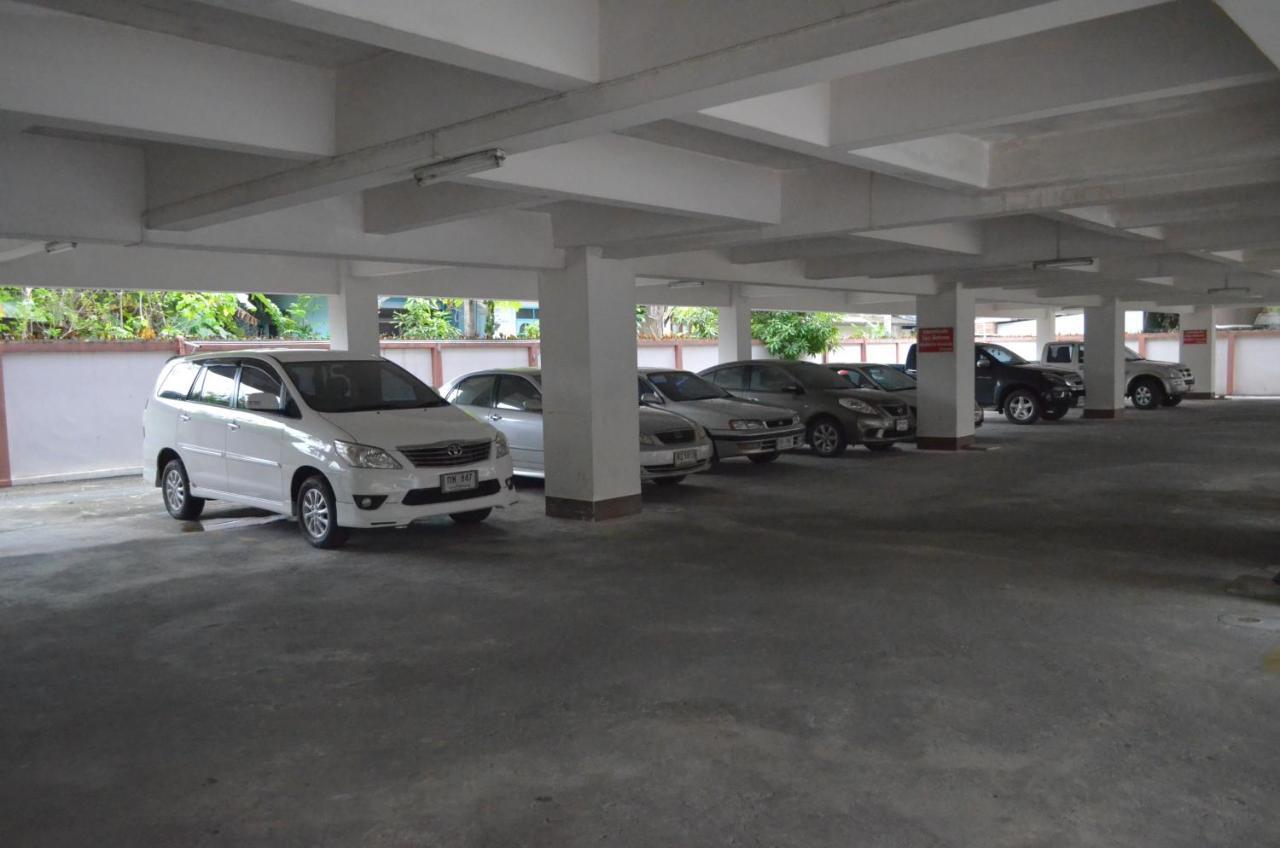โรงแรมพรีเมียร์ นครศรีธรรมราช ภายนอก รูปภาพ